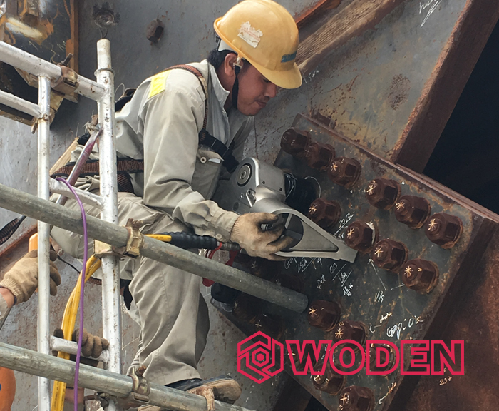 沃頓液壓扳手使用情景 沃頓液壓扳手使用情景