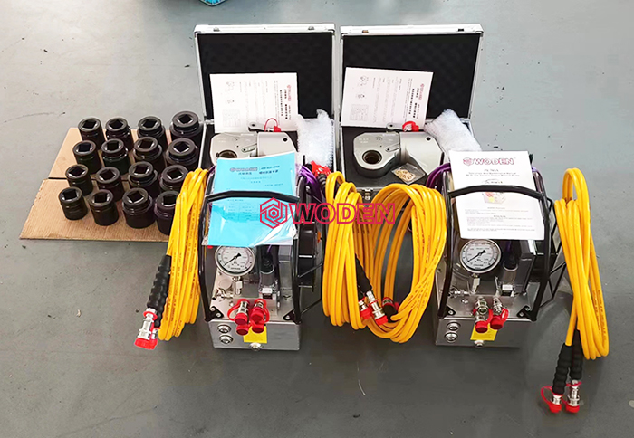 即將發往新疆哈密的兩套A10液壓扳手,整裝待發 即將發往新疆哈密的兩套A10液壓扳手,整裝待發